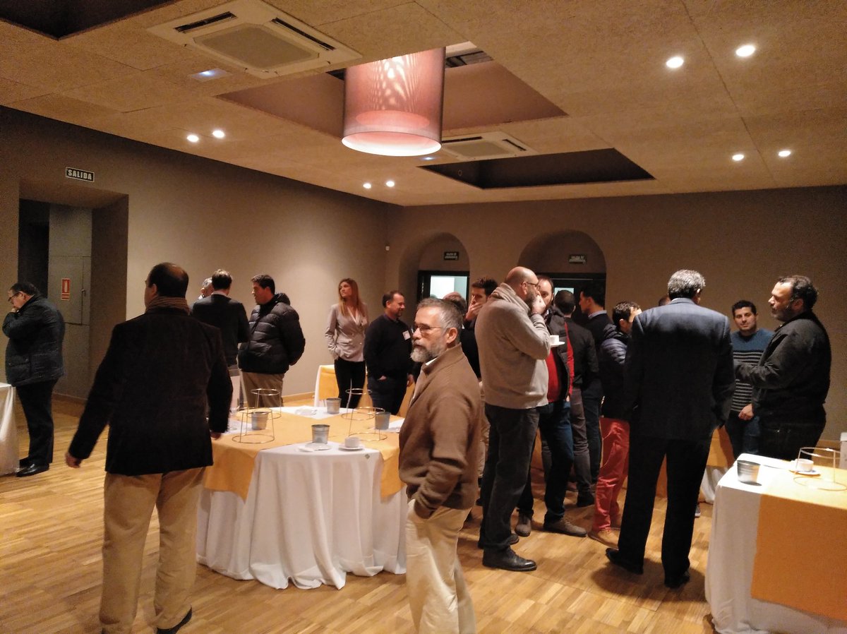 Buenos días! Como cada jueves empezamos una nueva reunión!

#bniespañaslc #bnimalaga #REUNION #Empresas #autonomos #Negocios