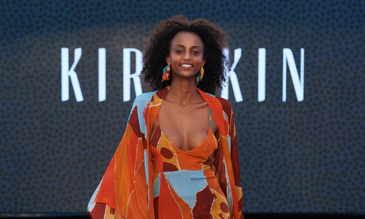 FashCouncilWA's tweet photo. Amanda Healy’s label Kirrikin is unlike any other in the world. The  Western Australian designer takes authentic Aboriginal art and digitally  prints it onto beautiful cashmeres and silks. Read her story here: https://t.co/CJFVRy7gk2 #FCWA #Justanotherdayinwa #TPFF2018 #tourismwa https://t.co/Pt2c2368Hl