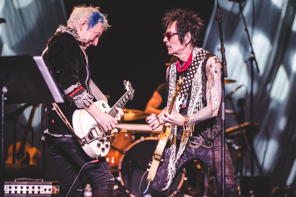 #Planes #Música  #ABowieCelebration David Bowie revive en #Madrid tres años después de su muerte. madridiario.es/463869/david-b… <a href="/circoprice/">Teatro Circo Price</a>  <a href="/Inverfest/">Inverfest</a>  <a href="/BowieTour/">A Bowie Celebration</a> <a href="/mikegarson/">Mike Garson</a>