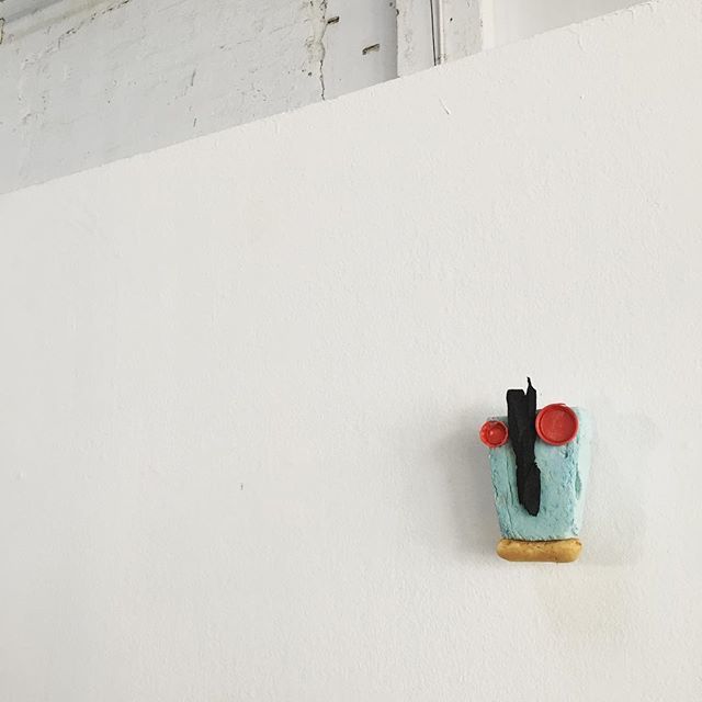 mistermourao's tweet photo. Preparing for tonight’s show!
-
A selection of plastic faces will be on display at @espacio_88 in Barcelona.
Opening 10 of January at 19h
-
#faceplastic
#oceanplasticpolution
#barcelona
#exhibition
#artworks
#sculpture https://t.co/XZF37rJ01D https://t.co/PRmeUKfWmL