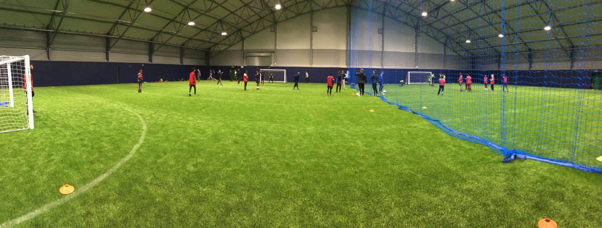 Our Friday Night session in partnership with @GameOn_Coaching is back this week! 5:00pm-6:00pm Indoor pitch at the Alan Higgs Session #awards4all #funding #community #opportunities