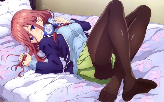 梅さんがTwitterに投稿した中野三玖(五等分の花嫁)のイラスト。