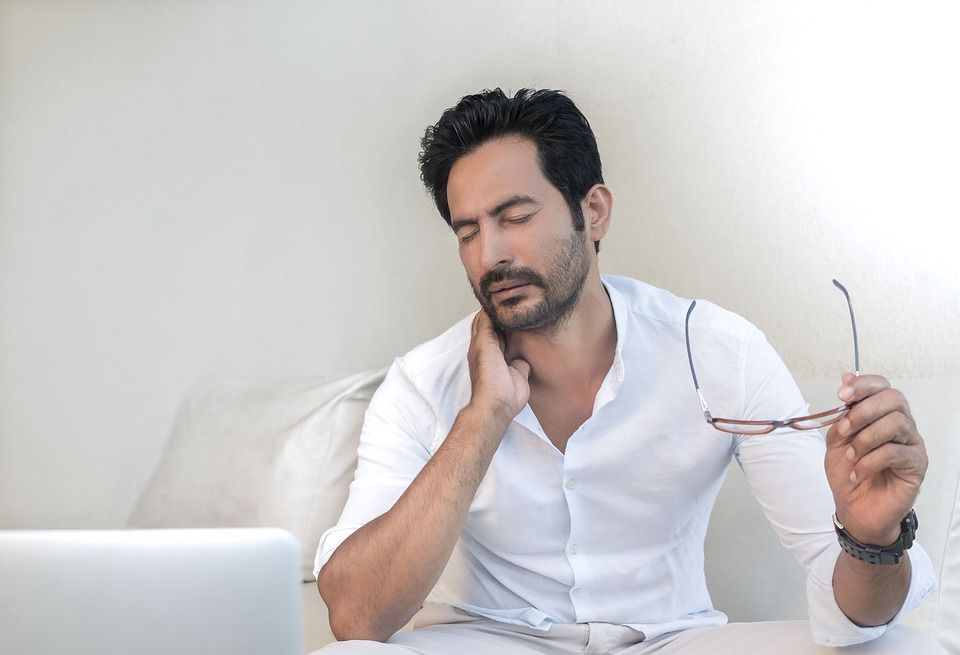 A bad posture can ruin your #health even if you do workout and watch what you eat. Learn about a revolutionary #healthprogram that can help you solve different health issues caused with your Lifestyle /spending too much time sitting! 
buff.ly/2Cae7fi