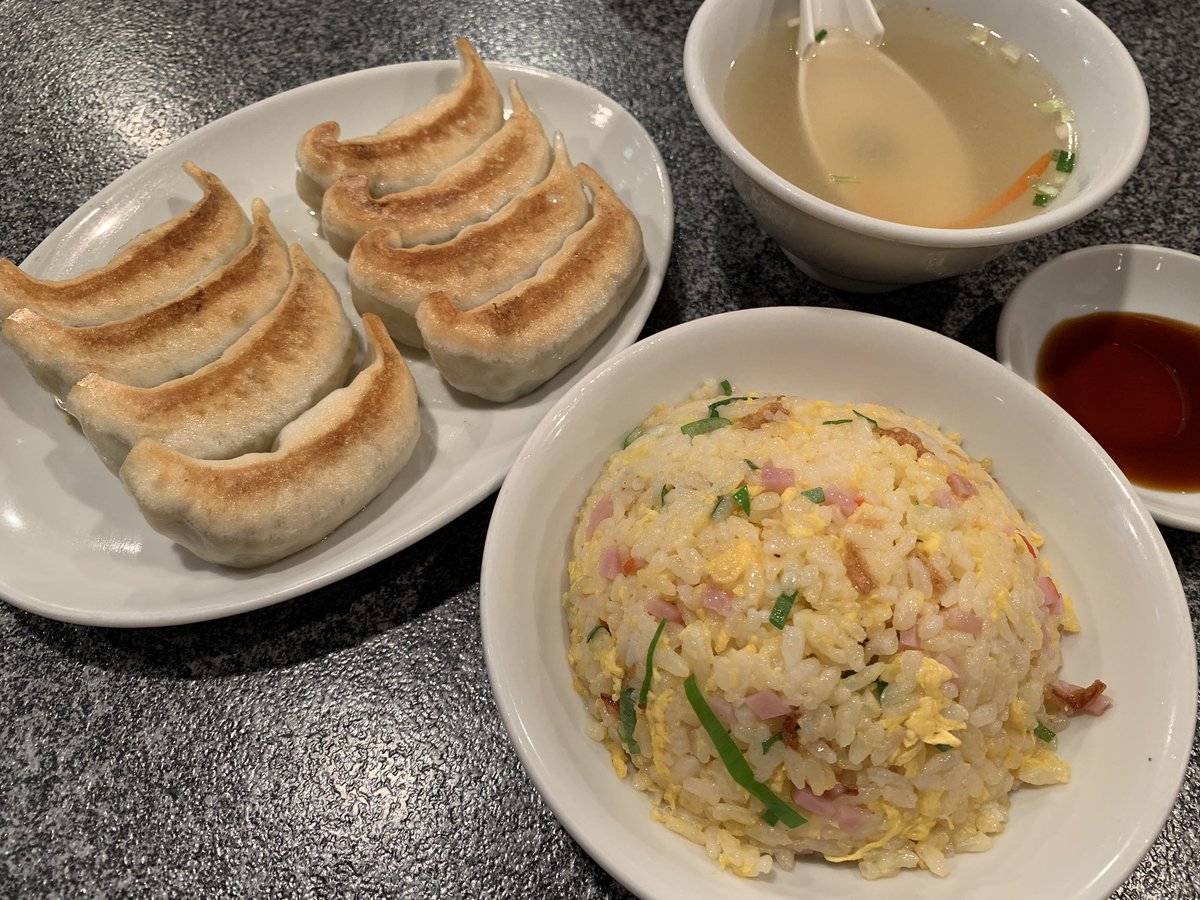 天鴻餃子房 天鴻餃子房
