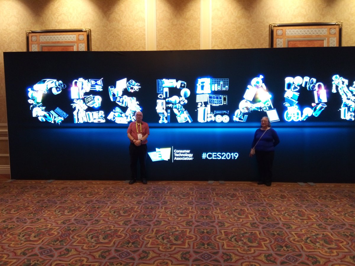LRorex's tweet photo. CES 2019. #CES2019 https://t.co/XhpYog0Htj