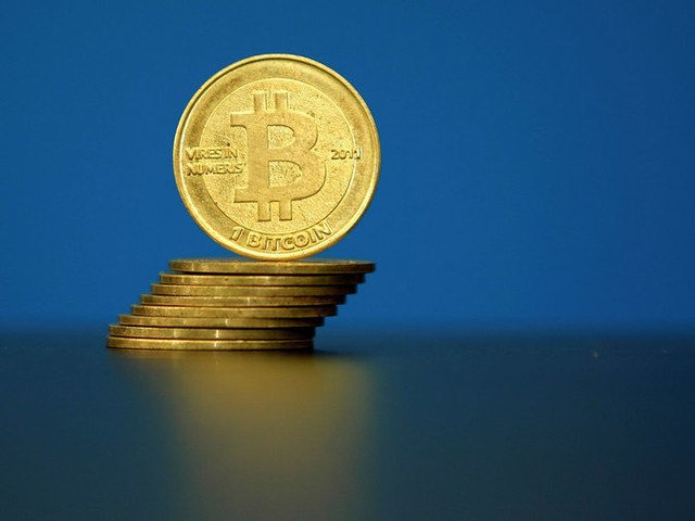 Bitcoin: Bitcoin surges past $4,000 for the first time ever; rallies 300% in 2017
crwd.fr/2wLA40T