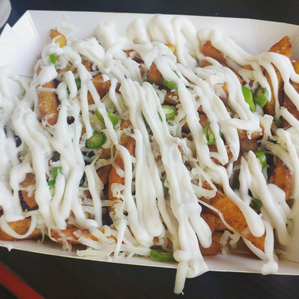 flavours_savour's tweet photo. Cheesy Chilli Fries loades with Cheese and Chilli
Tasted very yum and a Chilli lover will love it!
Place : Cafe Yolo, Indore
#FlavoursToSavour #TheEngineersKitchen #F2S #delicious #fries #FridayMotivation #ThrowbackThursday #ThursdayMotivation #ThursdayThoughts #ThursdayMorning https://t.co/3RLAvlAvSR