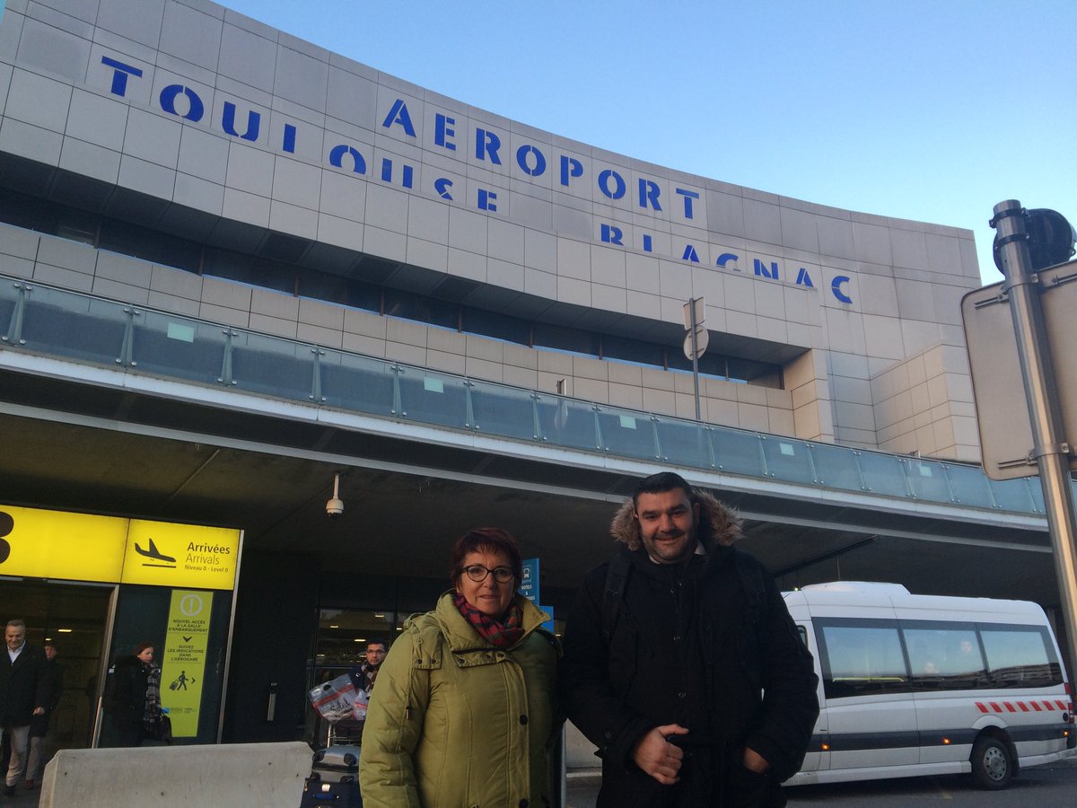 Christiane Lambert (@chlambert_fict) on Twitter photo 👍C’est parti pour la tournée dans le Gd Sud-Ouest avec <a href="/JDecerle/">Jérémy DECERLE</a> pour #ECA
Aujourd’hui dans le Gers, demain en Pyrennées-Atlantiques puis Hte- Pyrennées & samedi en Ariège❗️
<a href="/FDSEAGers/">FDSEA du Gers</a> @FDSEA64 <a href="/FDSEA65/">fdsea 65</a> <a href="/FDSEA09/">FDSEA Ariège</a> @JeunesAgri31 @JeunesAgri64 <a href="/JeunesAgri65/">jeunes agriculteurs</a> 👍C’est parti pour la tournée dans le Gd Sud-Ouest avec <a href="/JDecerle/">Jérémy DECERLE</a> pour #ECA
Aujourd’hui dans le Gers, demain en Pyrennées-Atlantiques puis Hte- Pyrennées & samedi en Ariège❗️
<a href="/FDSEAGers/">FDSEA du Gers</a> @FDSEA64 <a href="/FDSEA65/">fdsea 65</a> <a href="/FDSEA09/">FDSEA Ariège</a> @JeunesAgri31 @JeunesAgri64 <a href="/JeunesAgri65/">jeunes agriculteurs</a>