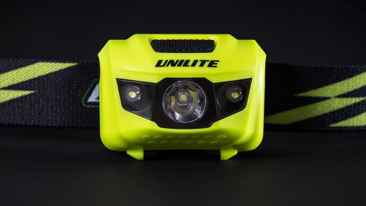 UKRunChat's tweet photo. RT this &amp; follow @Uniliteuk to be in the Sunday 13th January 9pm draw to be 1 of 3 winners of a PS-HDL2 headtorch.  200 lumen.  Non-slip silicone lined headband. Super lightweight at 89g. 5-120 hours runtime. Good luck. #ukrunchat #uktrichat https://t.co/gd59Qp45BG