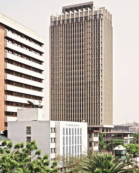 Throwback to the independence house built in 1960.

 It was designed to be the tallest building in Nigeria at the time of independence.

#destinychristal #Throwback #IndependenceHouse #Nigeria #tbt❤️ #construction #realestate #developer #Lagosians #LagosState  #throwbackthursday