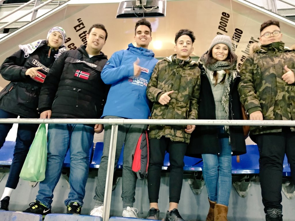 donboscomadrid's tweet photo. Gracias @realmadrid @Fun_Realmadrid para regalar a nuestr@s nin@s y a sus familias una noche al Santiago Bernabéu que nuncan olvidarán! ❤️🎀 https://t.co/7X6mnVDGoQ