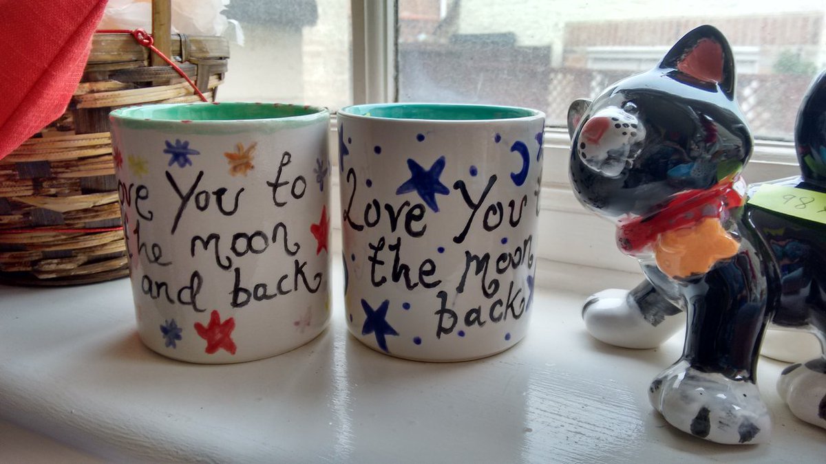 PaintPots1's tweet photo. #ValentinesDay isn't too far away! Show your love by painting a keepsake for your sweetheart :) Celebrate @LoveWestNorfolk day on 14th Feb too! @PaintPots1 @downhamweb @YourLocalPaper @edpkingslynn @PrimaryTimesNor @MumsnetNorfolk @FamsWestNorfolk @dowtkids https://t.co/8okVOLxLzi