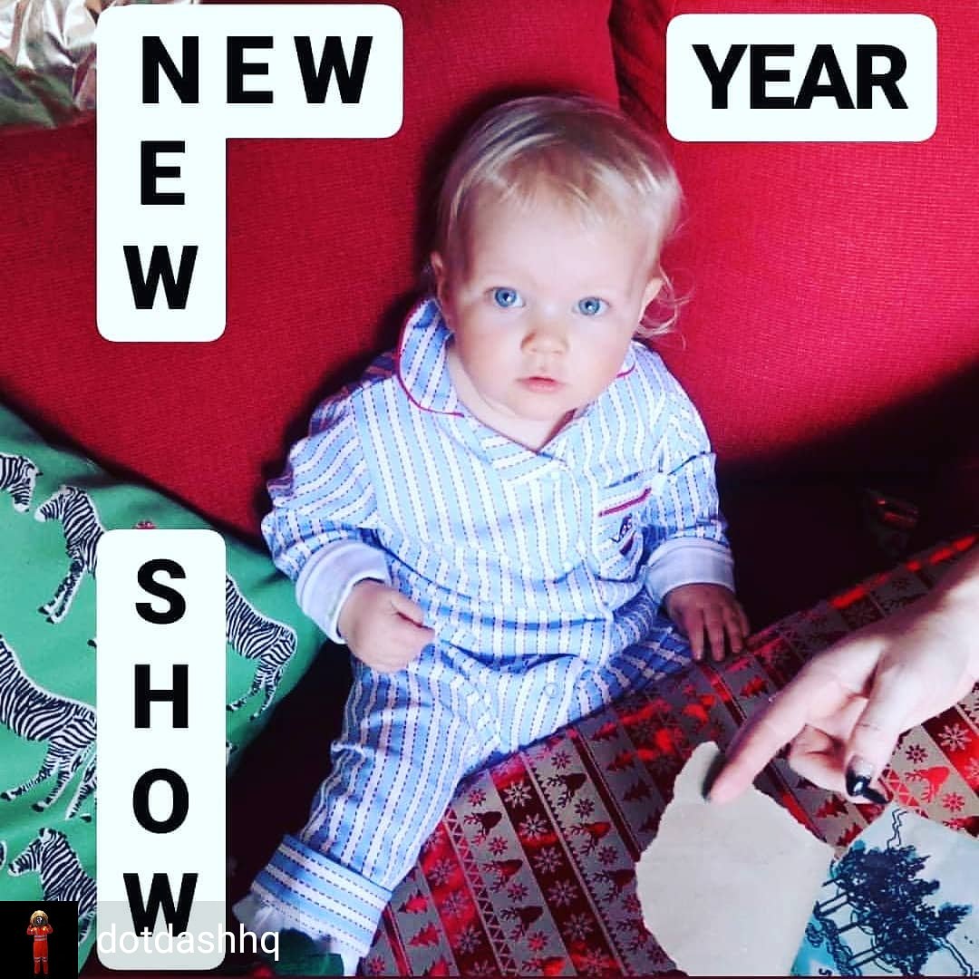 dotdashhq's tweet image. Excited (&amp;amp; grateful to @ace_national) to be developing a new show. Mainly due to the existence of pictured human, we&apos;ll be spreading the R&amp;amp;D over a longer period than usual. We are already discovering unexpected benefits to this new structure (&amp;amp; a passion for dreamy 60s pop).