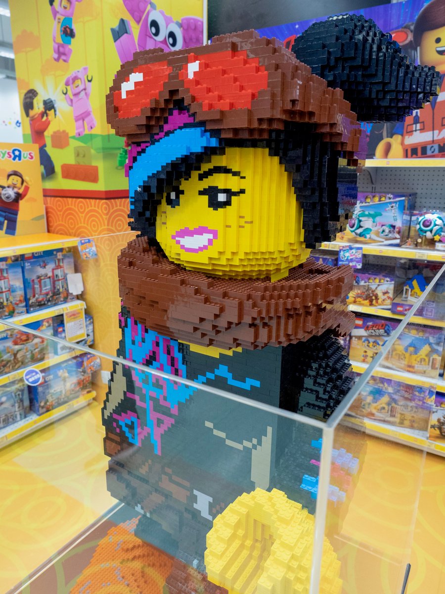 toys r us harbour city