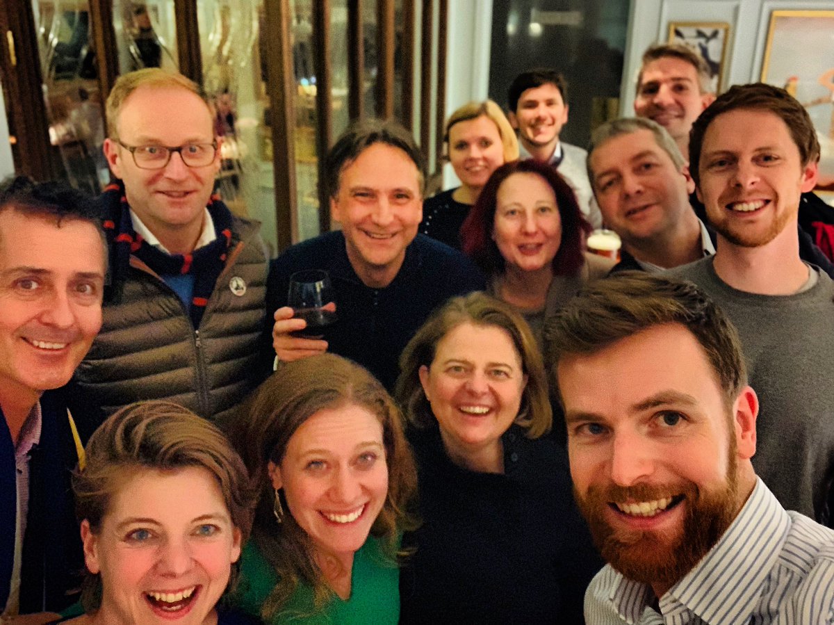 evagrosman's tweet image. A final #DipSI study session before we submit our assignments @OxfordSBS. Thanks for organising @aknotay! Such a joy to catch up with everyone and share concepts, frameworks and ideas. 🚀 #systembuilders