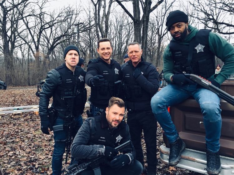 BestOfJesseLS's tweet photo. 👮🏼‍♂️📸 • Jesse via Instagram ! Best squad ! #ChicagoPd #JesseLeeSoffer https://t.co/S3jIjRvRw5