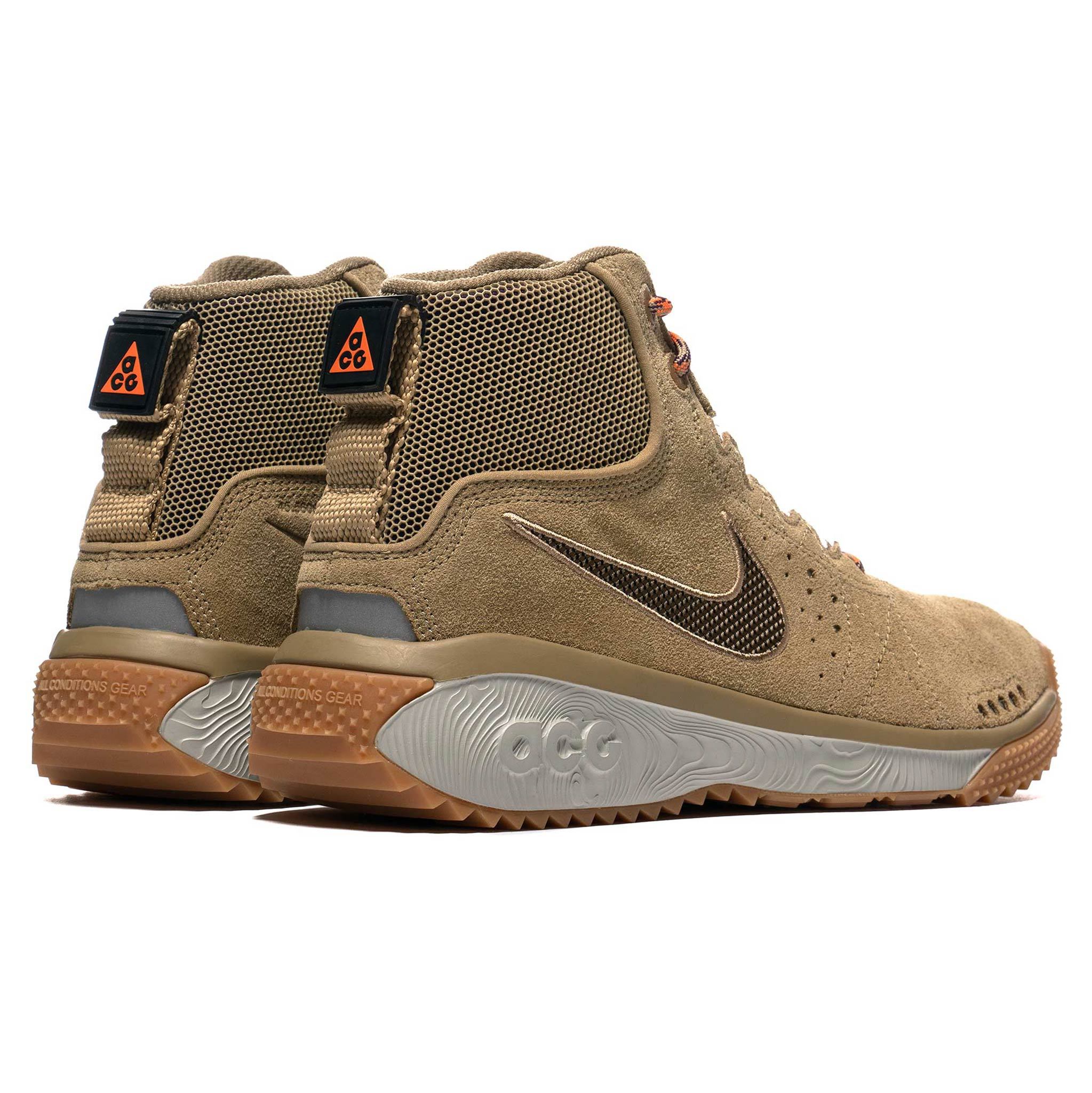 nike acg angel's rest parachute beige
