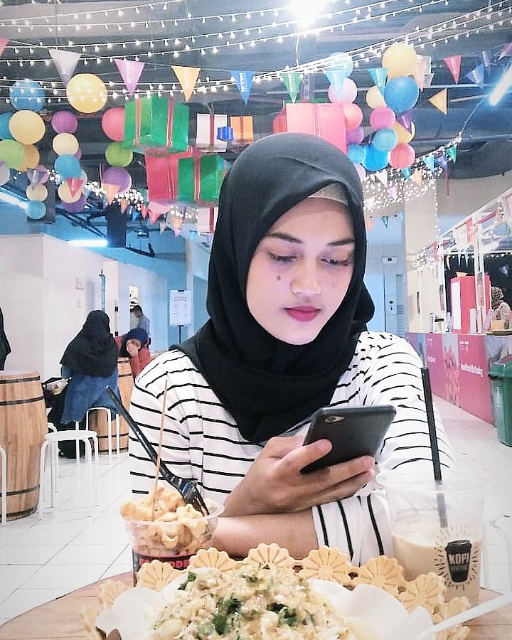 KApriliani21's tweet photo. Masih gua pantau, belum aja gua sleding.. https://t.co/DcNzdQp4oR