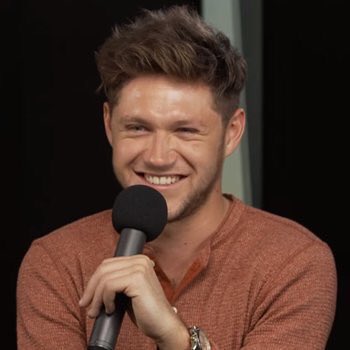 jusavedbyniall's tweet photo. RT TO VOTE 

I’m voting for @NiallOfficial with #CryingInTheClub for the #BestCoverSong #iHeartAwards https://t.co/SdcZuvaguj
