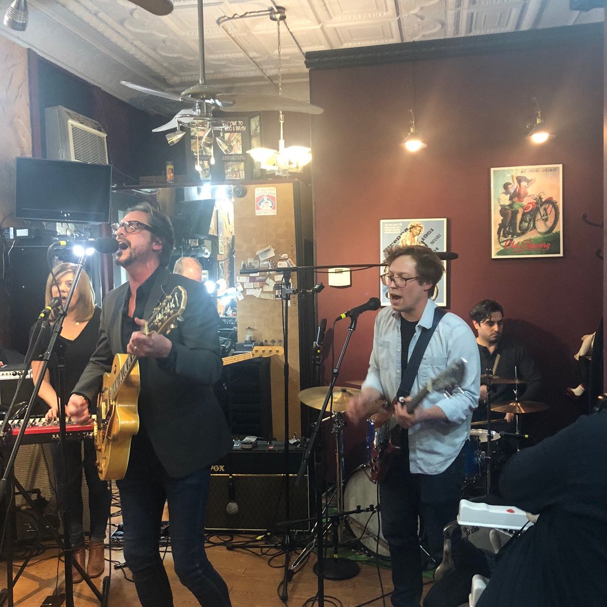 It was a great night with Paper Airplane at <a href="/mugbrushsession/">Mug & Brush Sessions</a> <a href="/mugandbrush/">The Mug and Brush</a> Subscribe for videos: youtube.com/channel/UCreJ5…