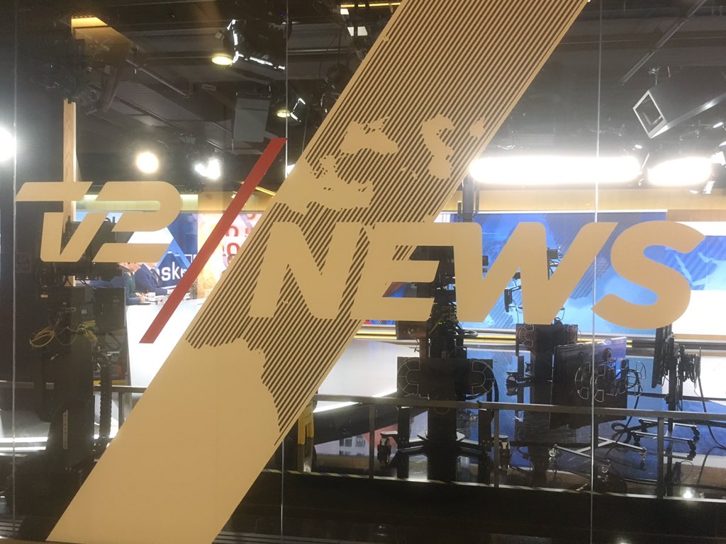 SuneKJensen's tweet image. På vej i studiet hos @tv2newsdk for at fortælle om @DanskIndustri’s analyse af #dkmuseer. #dkmuseum er naturligvis en hjørnesten i #dkkultur men de er også virksomheder, der skaber værdi og vækst i dansk økonomi #dkturisme