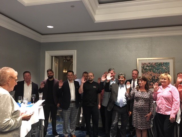 FRLAnews's tweet photo. Congratulations to our #FRLAsuncoast 2019 board, who were officially sworn in on Jan. 8. We look forward to an exciting year growing with you! #FRLAnetwork https://t.co/RTS1aW1Hux
