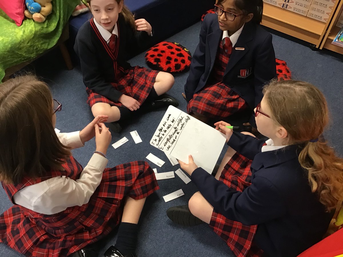 THSch_Junior's tweet photo. #Adverb time in #THSchY4! Working as a team, constructing interesting sentences using a range of adverbs! Which group can make the best sentence... itβs getting competitive! ππΌππΌππ #THEnglish @THEnglish @TalbotHeathSch https://t.co/5nehjwFZKN