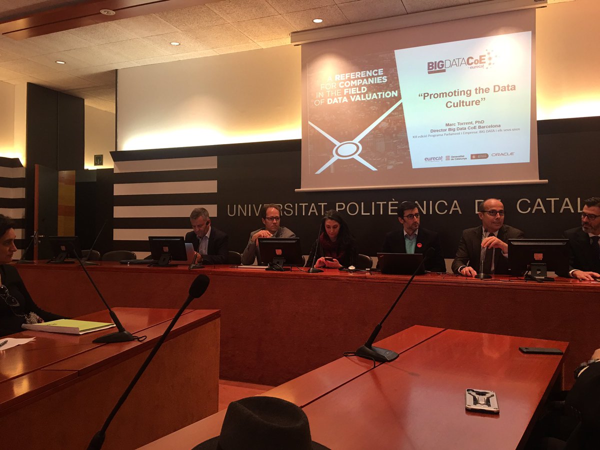 montsedabanm's tweet photo. Sessió de #CiènciaAlParlament al @BSC_CNS i @la_UPC #Capcit #C4 una iniciativa que cal potenciar, per fer que el #coneixement sigui agent de #transformació social @recercat #BigData #CatalunyaReferent https://t.co/kSF8Qi8V0d