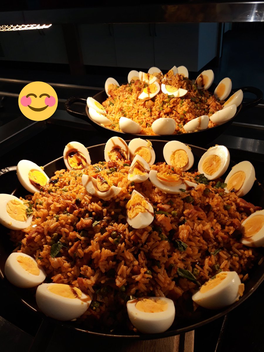 WillDix30826477's tweet photo. #holroydhowe 
Fabulous lunch at Gresham, well done everyone and all done with two Chefs poorly👍👍👍great team effort https://t.co/up2i3XX6sj
