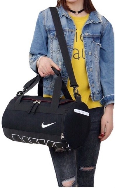 cikgushop's tweet photo. Stock Limited‼️‼️
Nile Duffle Medium
💰Harga : RM 70.00
📬Postage : 
sm- kami tanggung
ss- Rm 5
Kualiti : Terbaik dari ladang‼️ Cepat-cepat ws kami segera‼️‼️
Stock Terhad‼️‼️📦 📲 ws - 0192853925
https://t.co/2GBDkHOW98

#nike#nikebackpack#nikebaik#cikgushop.my https://t.co/czALzkxXLU