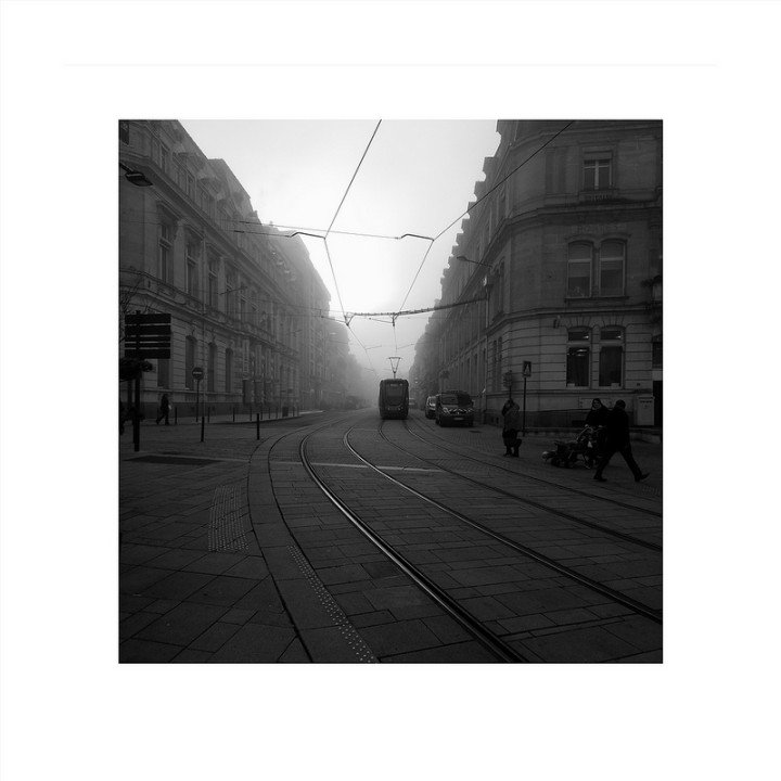 PotferSebastien's tweet photo. #LeMans #photography #PortfolioDay #portfolio #bw #square #photos #paysdelaloire #France #photographer #photograph #art #artphotography #StreetArt #architecture #blackandwhite #nbphoto #fog #bwphoto #Sarthe #artist https://t.co/Q9vZ1wd6ue