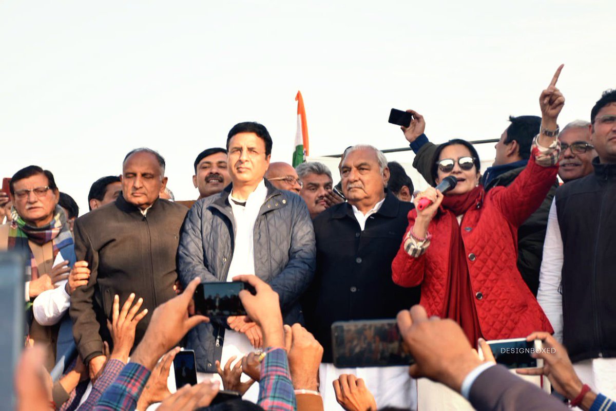 officekiran's tweet photo. Highlighted incumbent regime's failures in the state, while addressing the gathering in Anajmandi in Jind, post the declaration of Sh.@RSSurjewala's candidature from Jind. The people of Jind will give a befitting reply to 4 years of misrule in the coming elections. https://t.co/UIDgaxFwMk