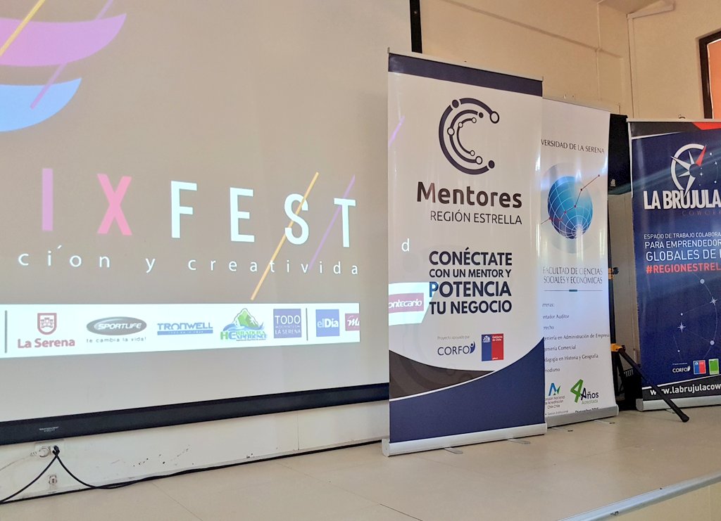 Salón repleto en <a href="/userena/">U. de La Serena</a> para inauguración de #FenixFest 2019 que convoca a todos los emprendedores e innovadores de la #RegionEstrella Durante todo el día estaremos implementando la metodología #InnovaRock NIGHT con talleres a 9 startups.