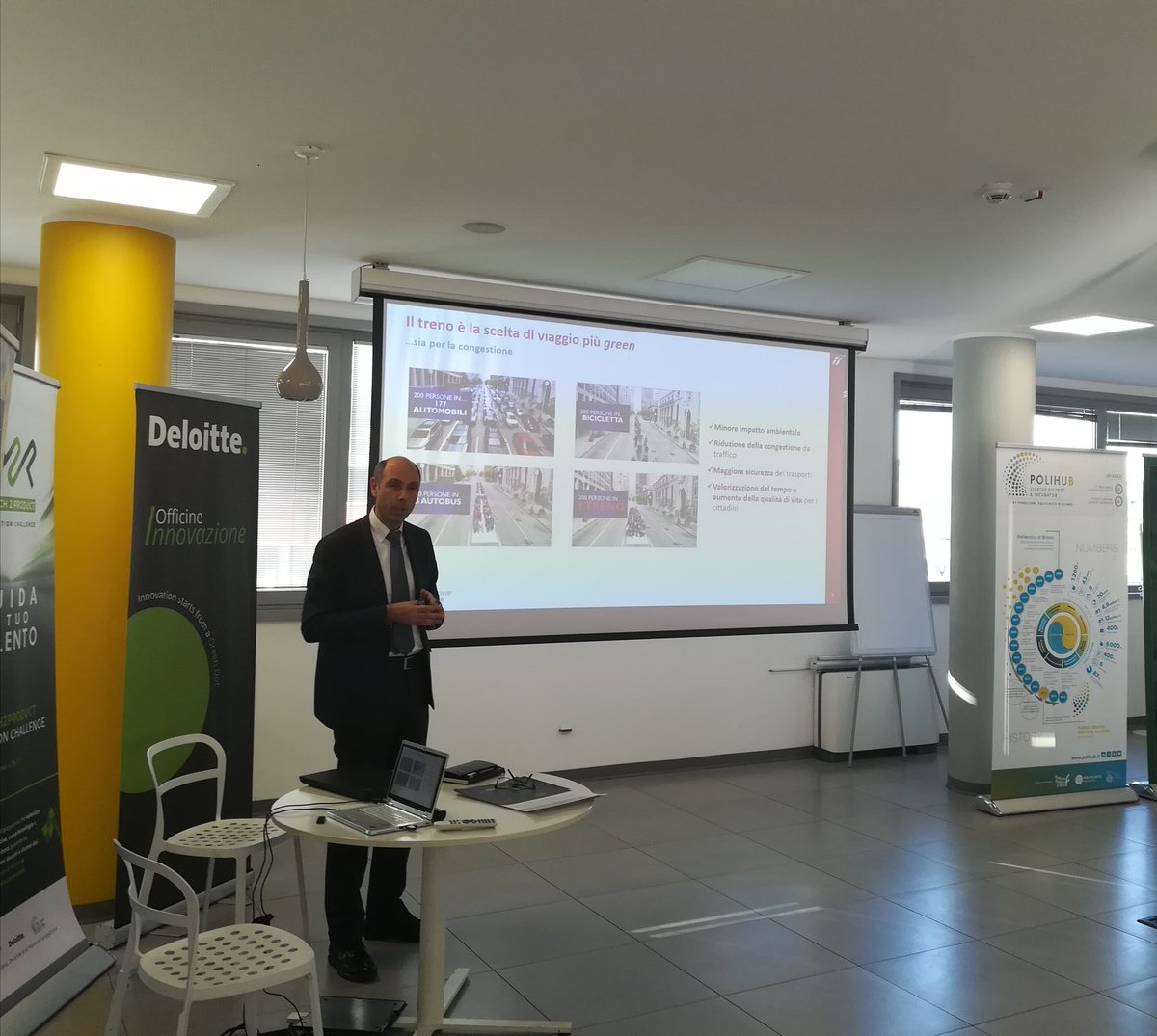 startup_italia's tweet photo. "Se riuscissimo a convincere chi è venuto qui con la macchina a venire con il treno, avremmo vinto tutti".
#TechUp2018 #FerrovieDelloStato @fsnews_it https://t.co/XIw2Gr22oQ
