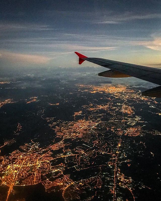 byvitormendes's tweet photo. Coisas que a gente só vê do alto: as estrelas do chão.
#shotoniphone #iphone7 #byvitormendes #omelhorclick #thursdaypic #fotodequinta 
#sp #saopaulo #saopaulocity #spcity #cidadedagaroa #paulistaneando #paulistanear #sp4you #clickpaulistano 
#sampaskylin… https://t.co/BkV7qhWNLs https://t.co/yf8cyLepgn