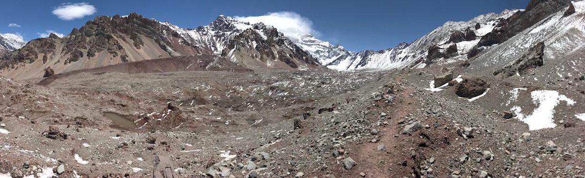 IrrigacionMza's tweet photo. Gracias @ChinaSanchezR por enviarnos esta postal del inmenso #Aconcagua #Mendoza #Montaña https://t.co/gFk4NCse9V