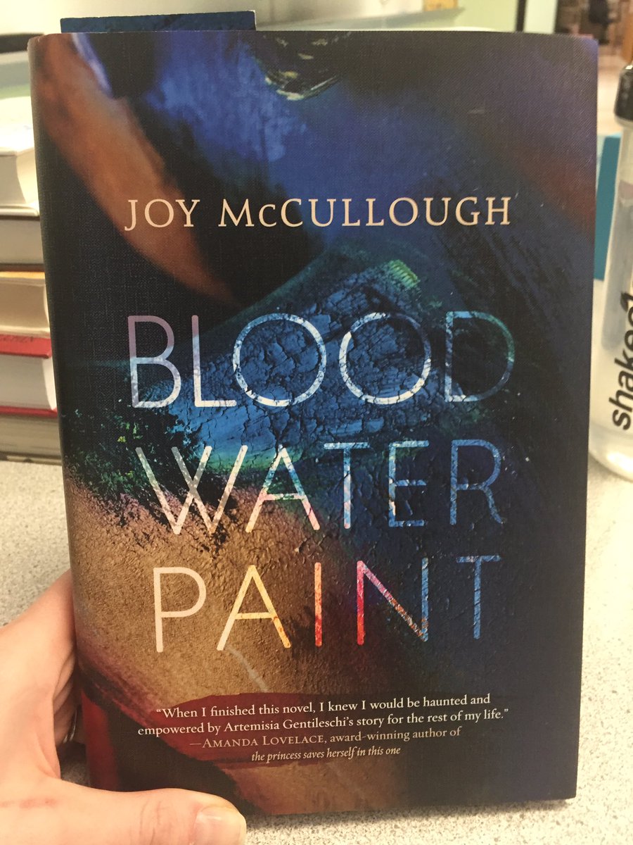 lauren__howell's tweet image. Still ✨amazed✨ that @JMCwrites not only sent a copy to @HowellTwpMSN, she took the time to sign it and include THE BEST bookmarks ever 🙌🏻 Thanks so much!! #howellreads #YALit