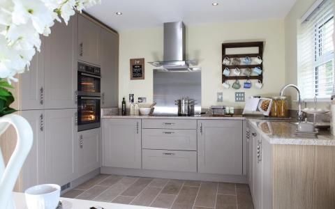 MoveMe's tweet image. Benefit from Redrow with Stamp Duty paid in Buckinghamshire

buff.ly/2VAvoHk