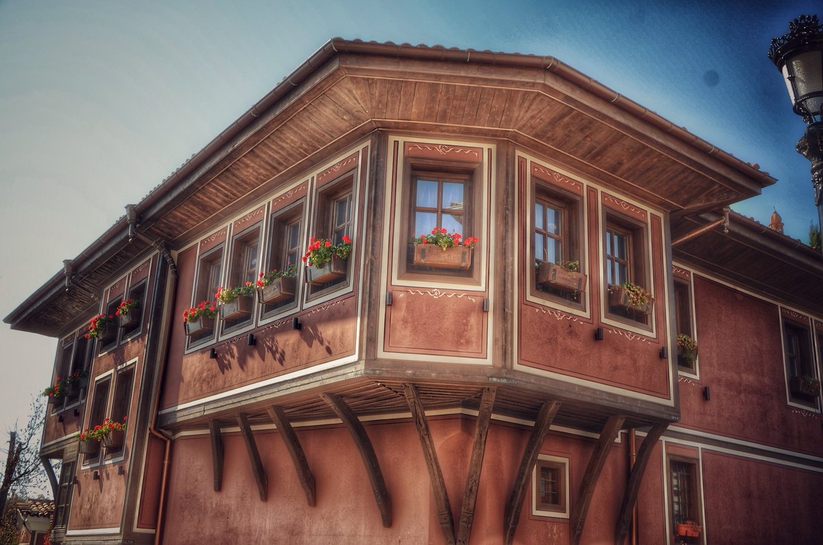 InnaPeleva's tweet photo. Plovdiv - ancient heritage and one of the oldest European cities. The identity of the city and its citizens are
marked by deep layers of the past.#ECOC2019 #together https://t.co/zANFUO73CQ