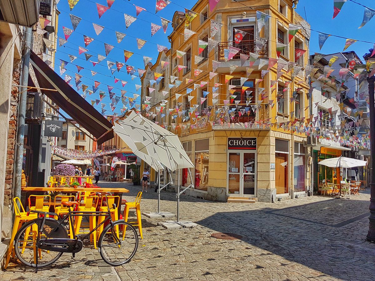 InnaPeleva's tweet photo. Plovdiv - ancient heritage and one of the oldest European cities. The identity of the city and its citizens are
marked by deep layers of the past.#ECOC2019 #together https://t.co/zANFUO73CQ