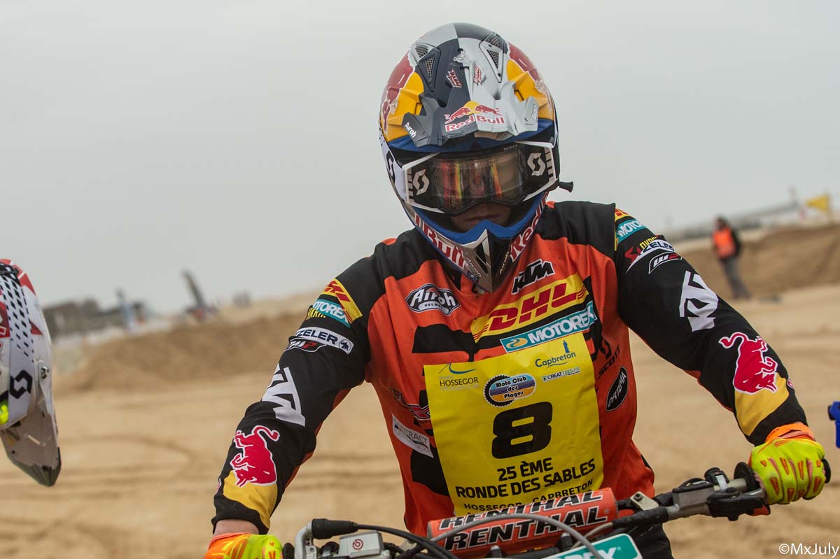 Can this guys conquer again the french sand in Grayan for round 5 of CFS?
👤: @nathanwatson99
#SCOTTmoto #SCOTTgoggles #DefendYourVision #NOSHORTCUTS
📷: Mx July