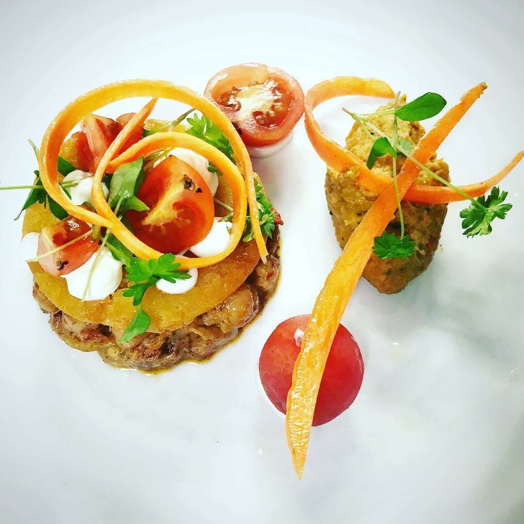 Spicing up January and setting fire to those winter blues!! Chana Masala - Chickpea Wafer - Pickled Carrot - Tomato - Coriander - Yoghurt. #holmfirth #huddersfield #yorkshire #food #foodporn #foodie #foodphotography #chef #cheflife