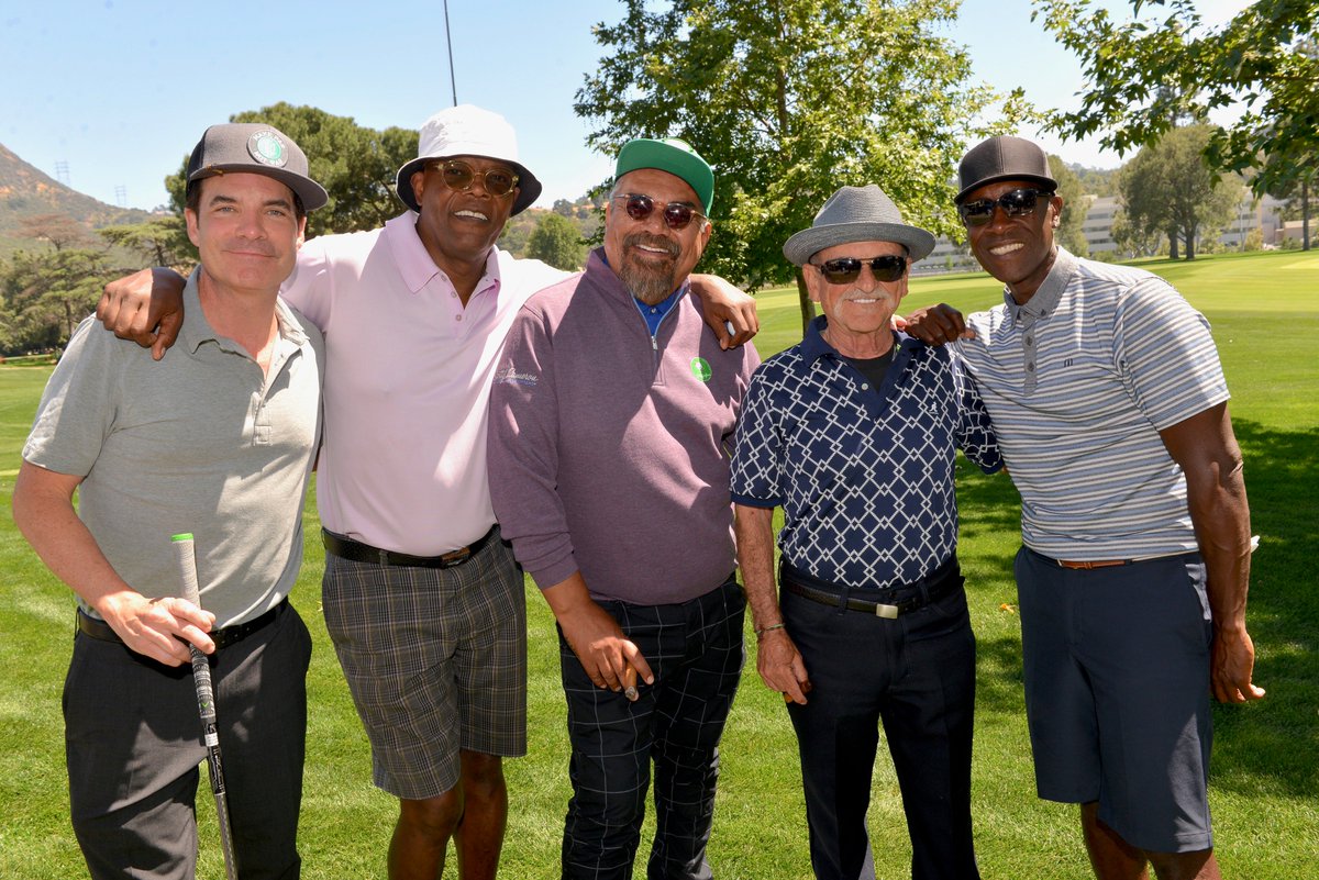 lopezfoundation's tweet photo. #throwbackthursday #tbt join us for the 12th Annual @georgelopez Celebrity Golf Classic on May 5-6, 2019 & help us raise awareness about kidney disease and organ donation! #giveback #georgelopez @SamuelLJackson #GLopezGolf #kidneydisease #organdonation https://t.co/ULylPwDyrW https://t.co/6C0WHrlgG2