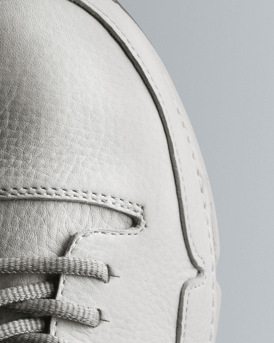 clarks tri spark white