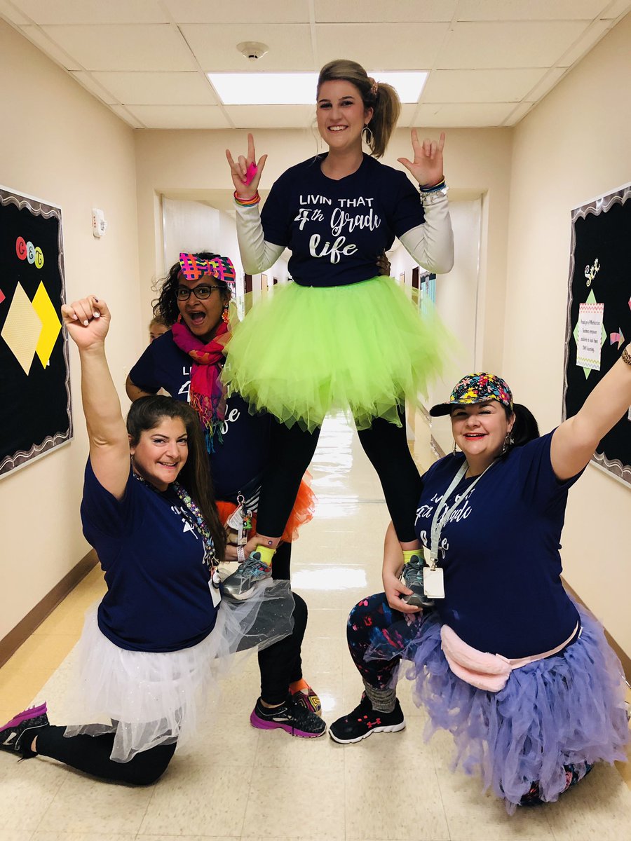 pve4thgrade tweet media