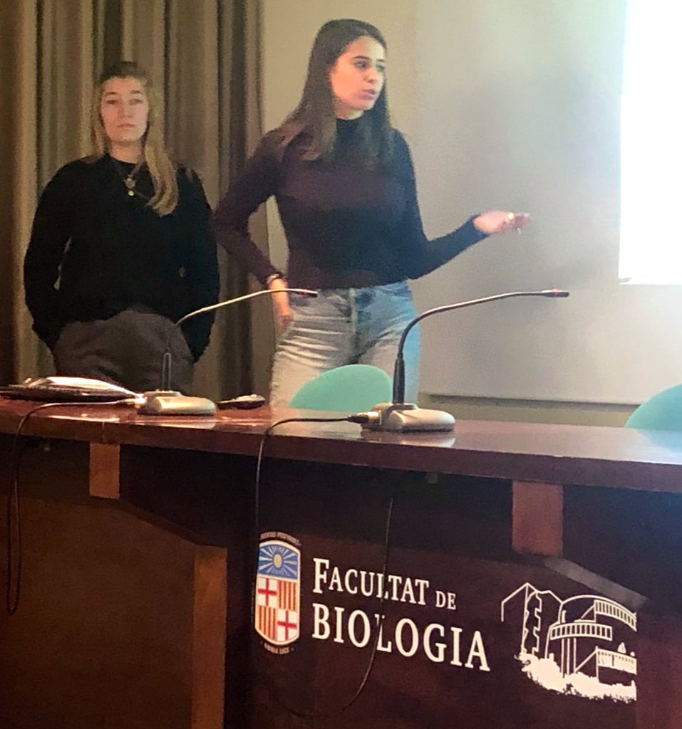 evodevogenomeUB's tweet image. Congratulations to all participants of the IX @TraMA_UB symposium @GeneticsUB @BiologiaUB presenting very interesting talks on Animal #Breeding and #Transgenesis. The future is yours! 🙋🏻‍♀️🙋🏻‍♂️💪🏻👏🏻👏🏻👏🏻