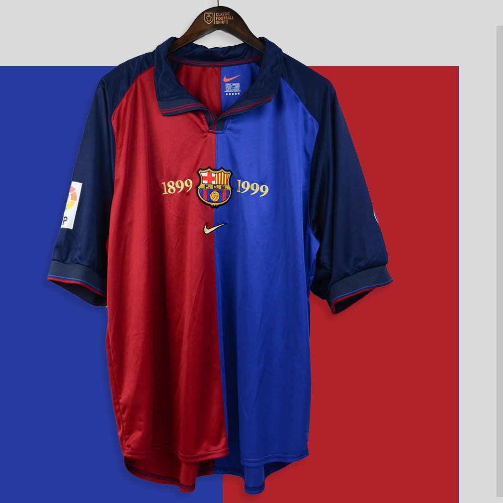 Classic Football Shirts Shirt Design Best Of The Half And Half Which Is Your Favourite Can You Think Of Any Other Teams That Wear A Half And Half Kit T Co E7qtisyduw