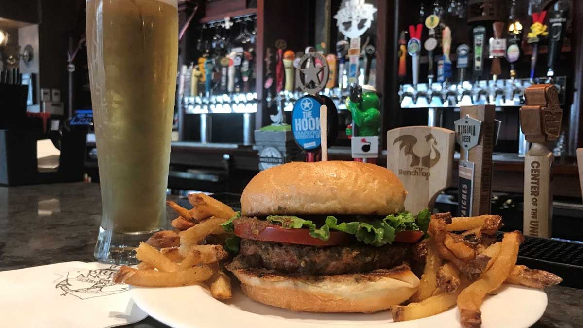 Yummy 100% plant-based, vegan, Way Beyond Burger. Rated as #1 of 20 in Hampton Roads by WHRO!
It's good, it's healthy, and it's the bomb.
#vegan #vegetarian #waybeyondburger