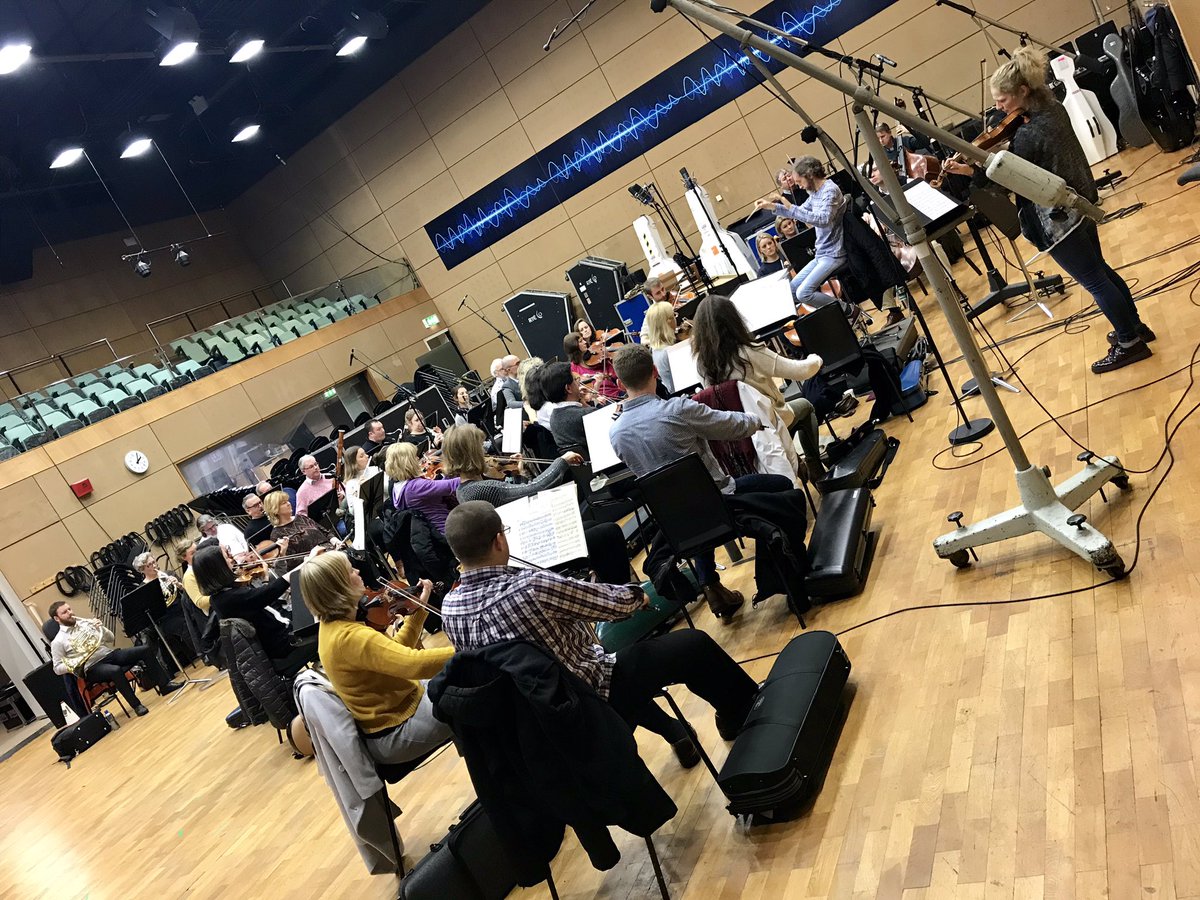 rte_co's tweet image. Treat ahead tomorrow Friday as brilliant @rte_co musicians are among the soloists for the first of three special #FullScore broadcasts on the theme of #MusicandtheMind - including leader Mia Cooper in Rachmaninov’s Vocalise. Live 3-4pm @rtelyricfm.