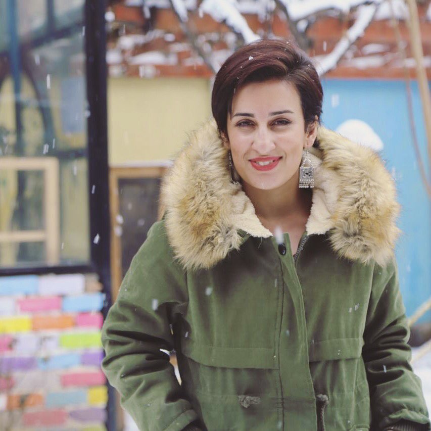 Farahnaz Forotan tweet media